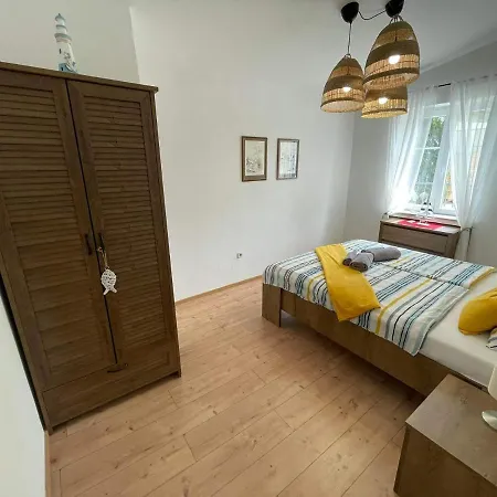 Villa Kuca Za Odmor Pobor Jadranovo Exterior foto